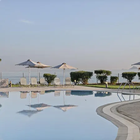 Hotel White Olive Marine Aquapark 4*