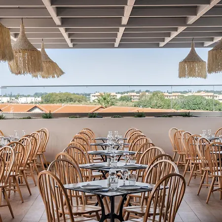 Hotel White Olive Marine Aquapark